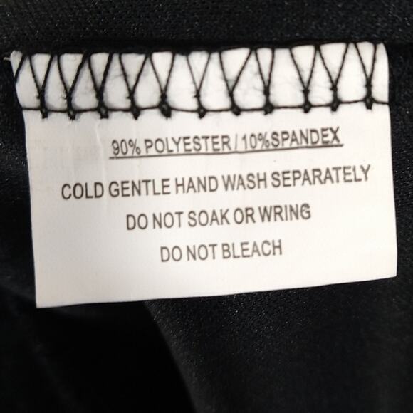 A Mika & Gala Women's Black Floral Lace V Neck Short Romper NWT Size XS 0 2 UK-6 - Picture 10 of 12